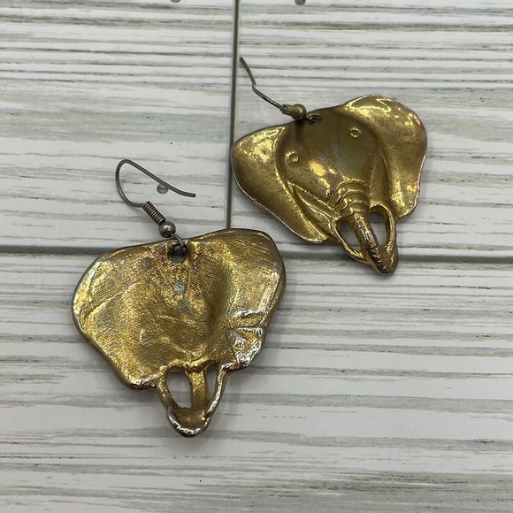 Handmade Oxidized Gold Elephant Earrings - Picture 5 of 11